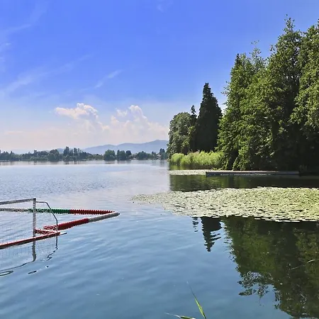 Casa Camilla On The Lake
