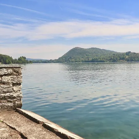 Apartment Casa Camilla On The Lake Ispra
