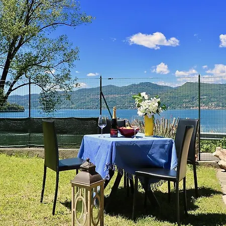 Casa Camilla On The Lake Apartment *